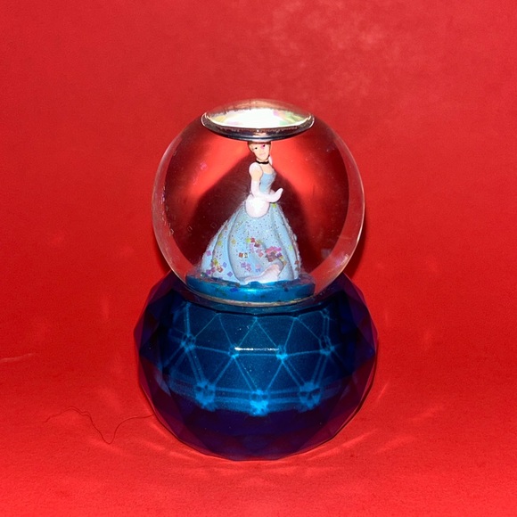 Disney Cinderella Miniature Snow Globe Blue Princess Disney World Decor Jewel - Picture 2 of 4